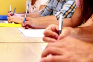 BAC 2019 Română. Încep emoţiile pentru absolvenţii de liceu. Informaţii utile pentru elevii care susţin luni prima probă orală