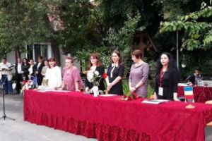 „Ultimul clopoţel”, la Liceul Tehnologic „Constantin Brâncuşi” din Sfântu Gheorghe. Un capitol încheiat, altul – abia început