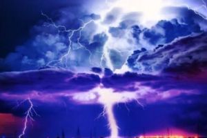 Meteo. Vremea rea se accentuează. ANM a prelungit toate Codurile