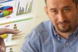 Torma scoate din buzunarul propriu 1 milion de euro pentru locuri de muncă în Moldova Nouă