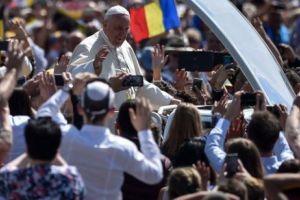 Comunismul românesc, trimis în Iad de Papă