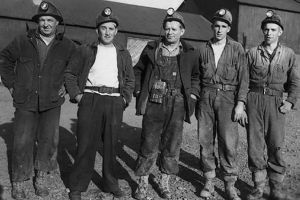 „1800 tone minereu peste plan”