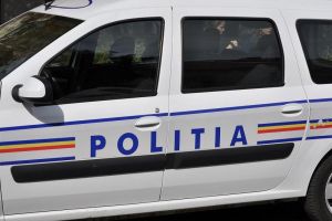 Bărbat care a ameninţat că se sinucide, găsit spânzurat la marginea pădurii din Sigmir