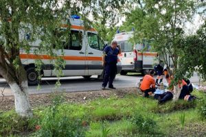 Poliţist în misiune, împuşcat de suspectul pe care îl urmărea, la Izvin