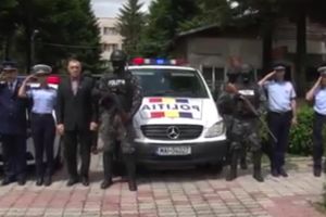 DÂMBOVIȚA: Momente de reculegere în memoria poliţiştului împuşcat de un interlop (VIDEO)