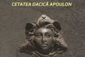 MARȚI: Exponatul lunii iunie la Muzeul Naţional al Unirii din Alba Iulia:  Gorgona Medusa din cetatea dacică Apoulon