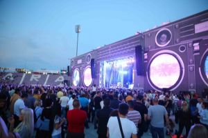 SNAP, prima trupă confirmată pentru Diskoteka Festival 2020, a cântat „Poli, Poli, luptă pentru noi”