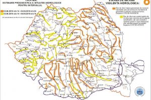 Cod portocaliu de inundaţii în judeţul Suceava, până miercuri dimineaţă