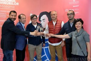 Un regal pentru iubitorii vinului şi ai bunului gust: Cetatea găzduieşte Salonul Vinurilor, vedeta ediţiei urmând să fie Feteasca Regală
