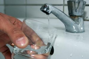 Lucrările la autostrada Sebeş-Turda lasă fără apă potabilă 36 de localităţi din Alba, timp de aproape două zile – Se face relocarea aducţiunii DN 1200