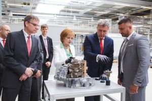 FOTO: Majestatea Sa Margareta şi Principele Radu au vizitat Star Assembly Sebeş