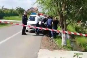 Imagini greu de privit! Sotia politistului ucis, reactie socanta in momentul in care si-a vazut barbatul