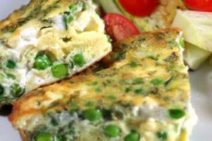 Omletă cu mazăre şi mentă