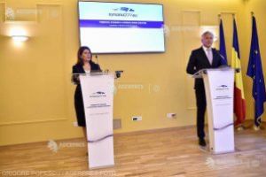 Teodorovici: Trebuie obligatoriu eliminate incompetenţa, corupţia, politizarea mai ales din sistemul fiscal