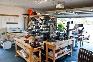 Ce tip de rafturi şi mobilier ai nevoie pentru un atelier?