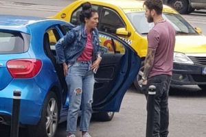 Dragoste cu năbădăi. Ceartă ca-n filme în văzul lumii. Scene incredibile cu o cunoscută actriţă de telenovele