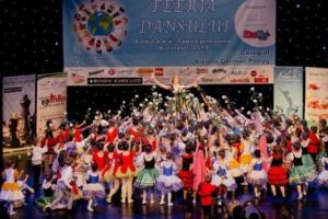 O călătorie în jurul lumii în paşi de dans şi balet