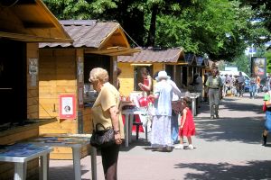 De miercuri până duminică, a XI-a ediţie a Festivalului Internaţional al Cărţii „Axis Libri”