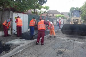 Constanta. Lucrarile de reabilitare a strazilor din oras continua