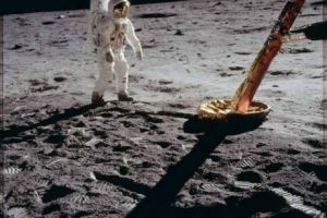 NASA publică pentru prima dată detalii incredibile despre ce a văzut Neil Armstrong pe Lună