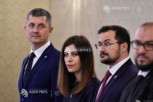 Barna a fost chemat la consultări, la Cotroceni.  Propunerea ce va face parte din revizuirea Constituţiei