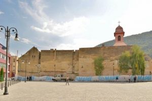 Se caută artişti pentru cea mai mare pictură murală din  interiorul Cetăţii Braşov