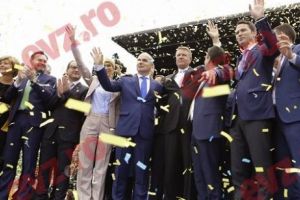 Liberalii pregătesc marele şoc pentru PSD. Un nume greu din politică revine în prim-plan