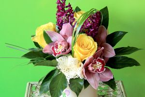 Azi sarbatorim Ziua invatatorului. La multi ani, dragi dascali!