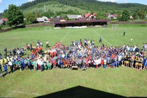 Peste 1.300 de elevi şi profesori au participat la ediţia din acest an a Festivalului ...