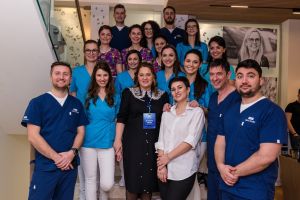 DENT ESTET Sibiu la 6 luni de activitate – Medicii gestionează tot mai multe cazuri cu nivel de complexitate ridicat