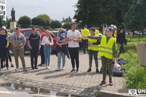 FOTO: Elevi de la 4 şcoli gimnaziale din Alba se întrec în finala concursului “Patrule şcolare in acţiune”, la Alba Iulia