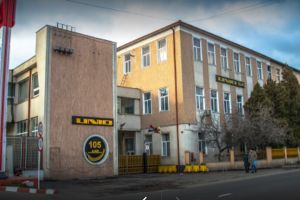 Protest la fabrica Unio. Muncitorii nu şi-au primit salariile