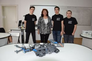 Trei liceeni de la „Goga” vor reprezenta Sibiul la Olimpiada Geniilor din Statele Unite ale Americii