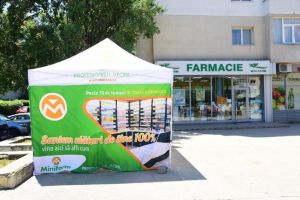 Constantenii isi pot evalua starea de sanatate in corturi special amenajate, in mai multe zone din oras