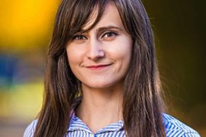 Alina Stoleriu, o elevă care vrea să îi ajute pe tinerii din mediul rural