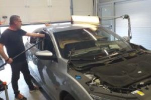 De interes: La Skoda Baia Mare iti poti repara masina lovita