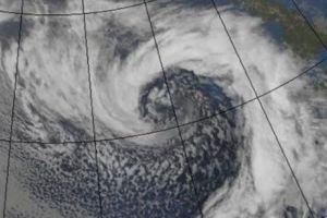 Meteo. ANM revizuieşte prognoza. Fenomene ciudate la final de săptămână
