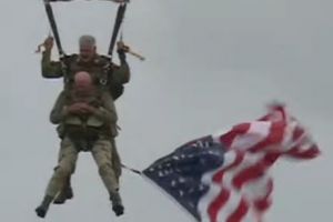 Un veteran de 97 de ani a reconstituit ziua debarcării în Normandia. Imagini uluitoare