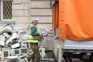 „Braşov Reciclează”. Peste 50 de tone de deşeuri electrice, colectate de la braşoveni