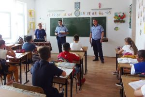 Prevenirea delincvenţei juvenile şi a victimizării minorilor în cadrul „Săptămânii prevenirii criminalităţii”
