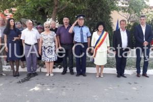 Slujba de pomenire si depunere de coroane: Eroii neamului, omagiati la Cumpana (galerie foto)