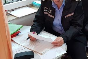 Bătaie pentru un post de poliţist local retribuit cu peste 2000 de lei lunar. Ce note au luat aspiranţii