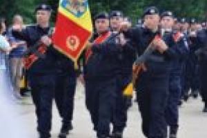 Desfăşurare de forţe în Parcul Tricolorului din Reşiţa [FOTO]