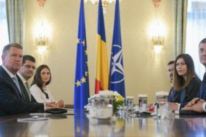 USR a ajuns sa fie injurat pe net, de cei care ii laudau! 