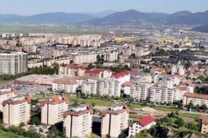 Preţul apartamentelor vechi şi noi din Braşov a crescut uşor în luna mai