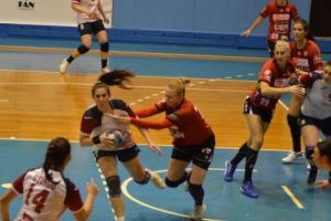 Debut cu stângul la baraj