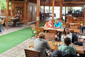 „CAPONE”, ORAŞUL ÎNTR-O FARFURIE