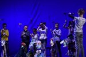 Week-end cu poveşti şi ucenici păpuşari, la Teatrul Colibri Craiova