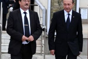 Ultima oră! Tragedie în familia Băsescu! A ajuns de urgenţă la spital după un accident teribil