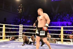 Cătălin Moroşanu, transportat de urgenţă la spital